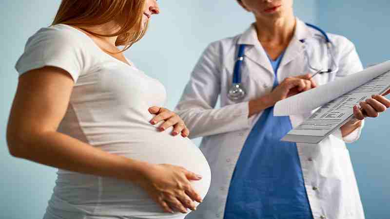 علت شقاق در بارداری، درمان و نشانه های آن سوزش و خارش